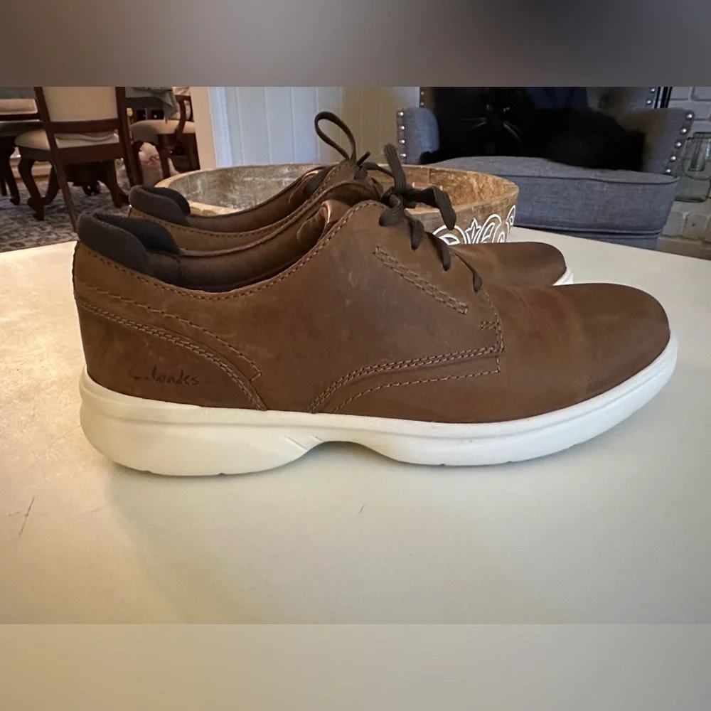 Clarks these shoes